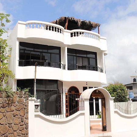 Planet House Ξενοδοχείο Puerto Ayora  Εξωτερικό φωτογραφία