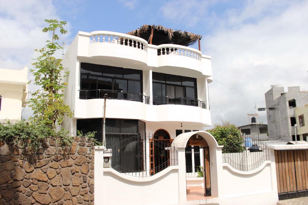 Planet House Ξενοδοχείο Puerto Ayora  Εξωτερικό φωτογραφία
